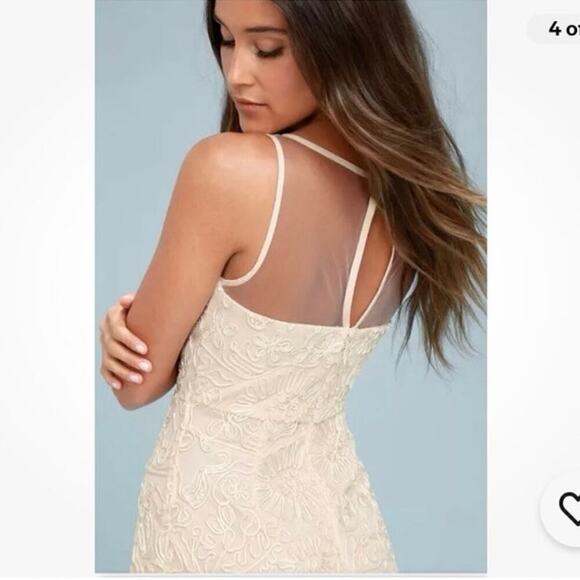 Lulu’s Women’s Nathalie Cream Embroidered Maxi Wedding Dress Size L MSRP 178$ - Picture 3 of 16